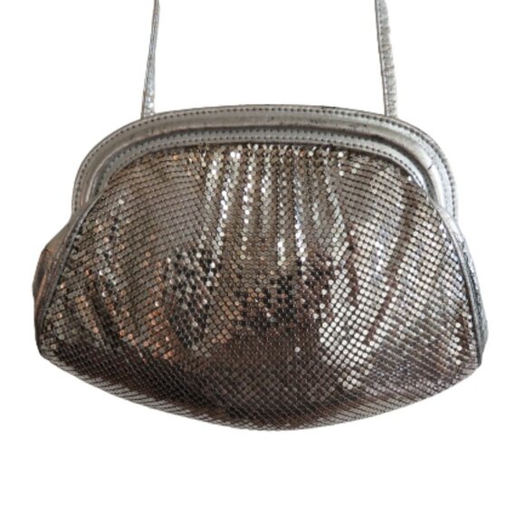 Whiting & Davis Handbags - VINTAGE WHITING & DAVIS Silver Metal Mesh Cross Body Evening Purse Bag
